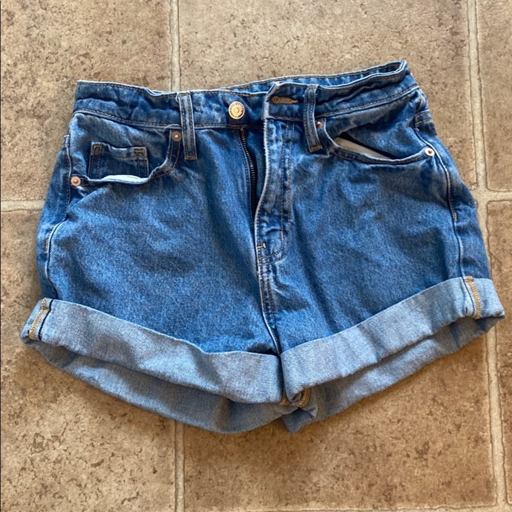 NWOT Wild Fable jean shorts